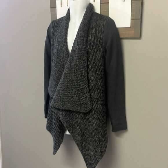 Prana Demure Heather Charcoal Gray Open Front Draped Cardigan Sweater Medium - Picture 2 of 14